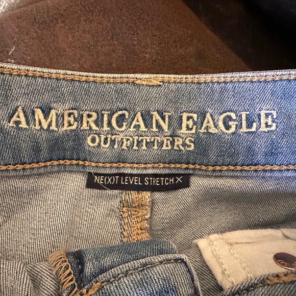 American Eagle shorts size 4 - Picture 2 of 3